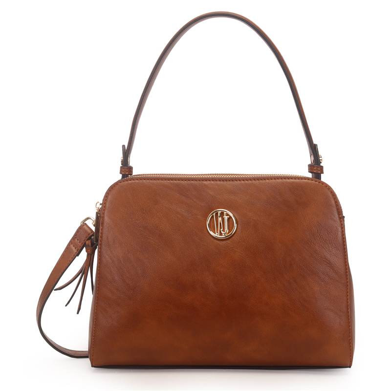 Bolsa baú feminina caramelo feita em material sintético com acabamento liso, vista frontal mostrando formato retangular com cantos arredondados